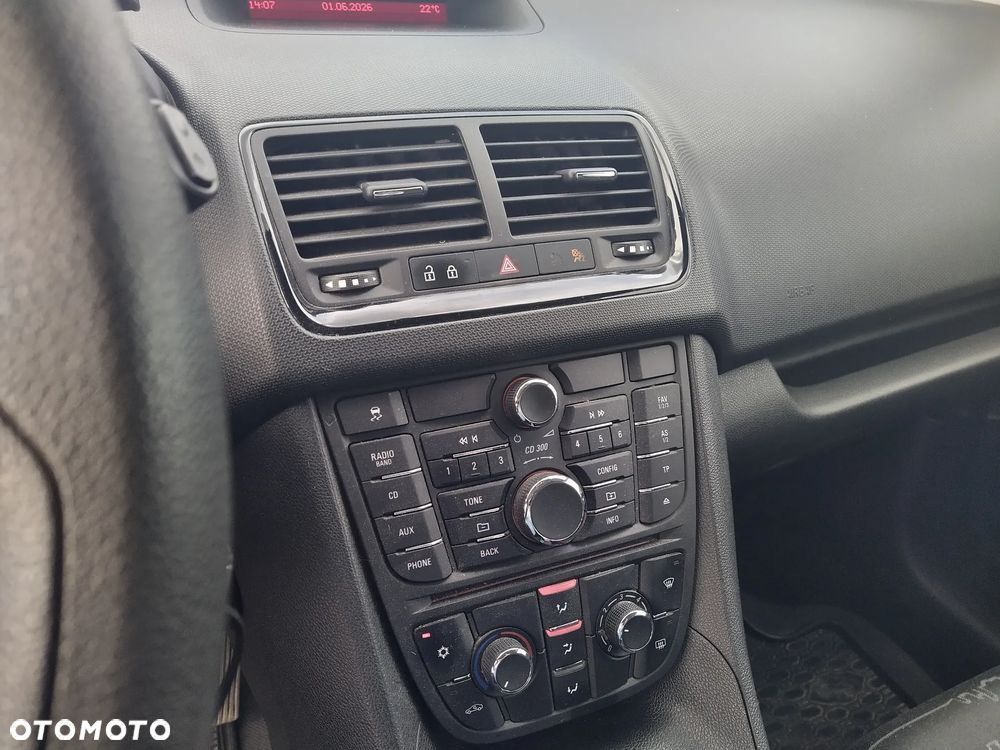 Opel Meriva 1.4 Essentia - 8