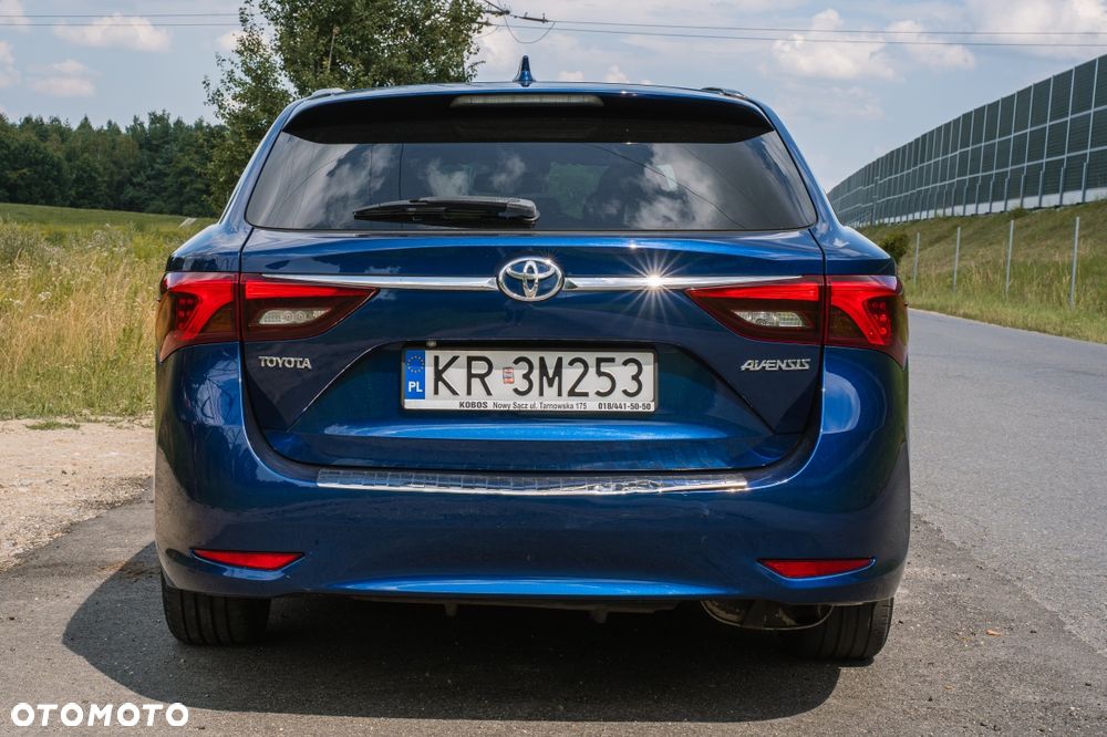 Toyota Avensis - 3