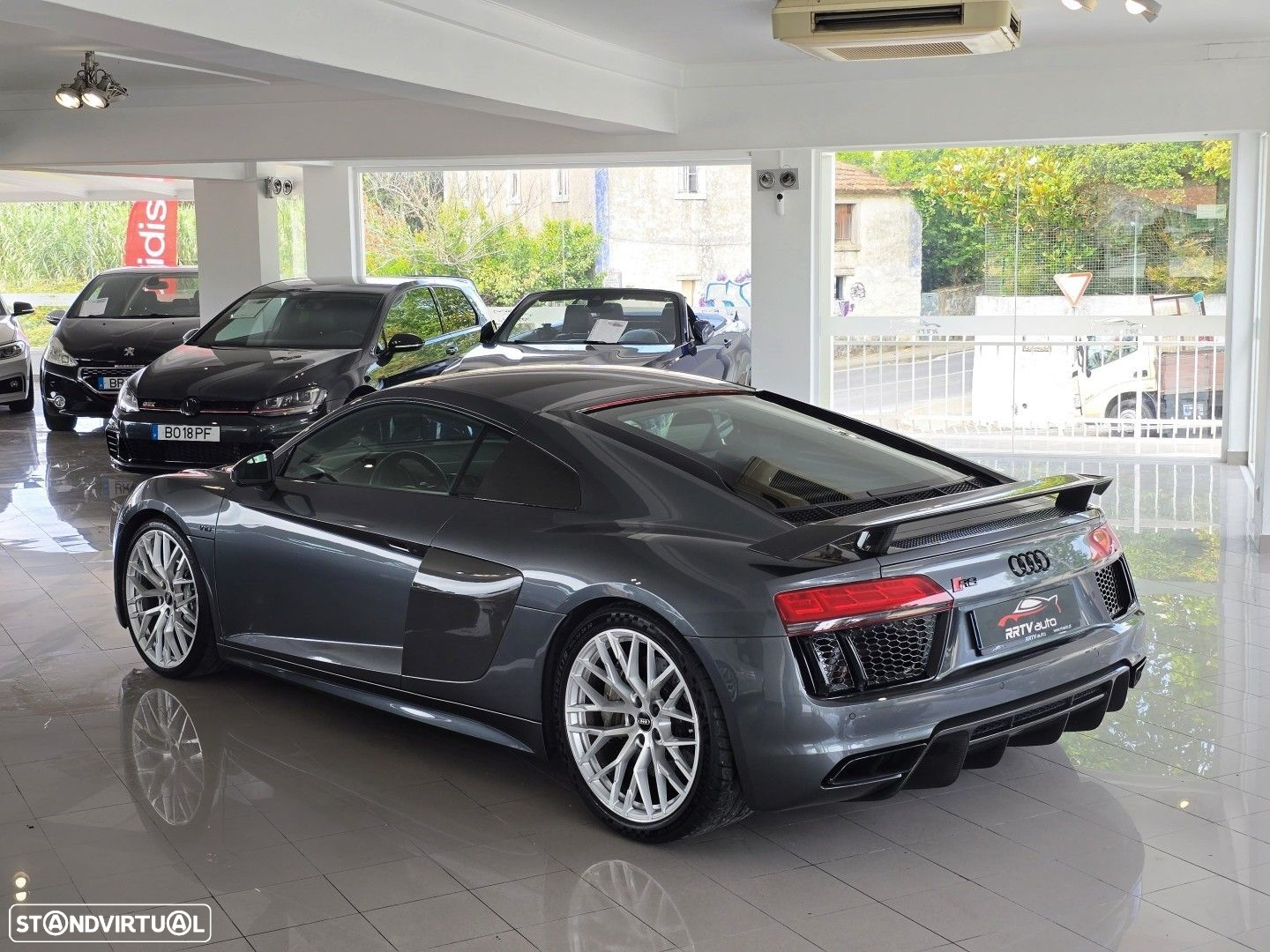 Audi R8 Coupé V10 plus 5.2 FSI quattro S tronic - 2
