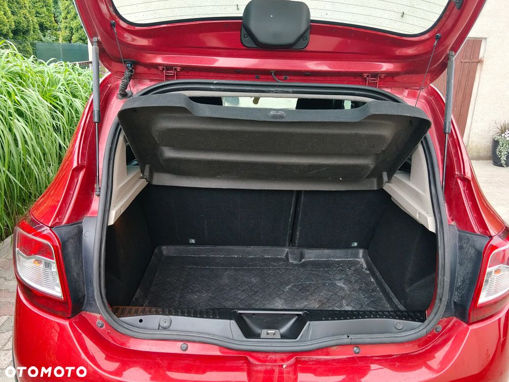 Dacia Sandero 1.5 dCi Laureate - 7