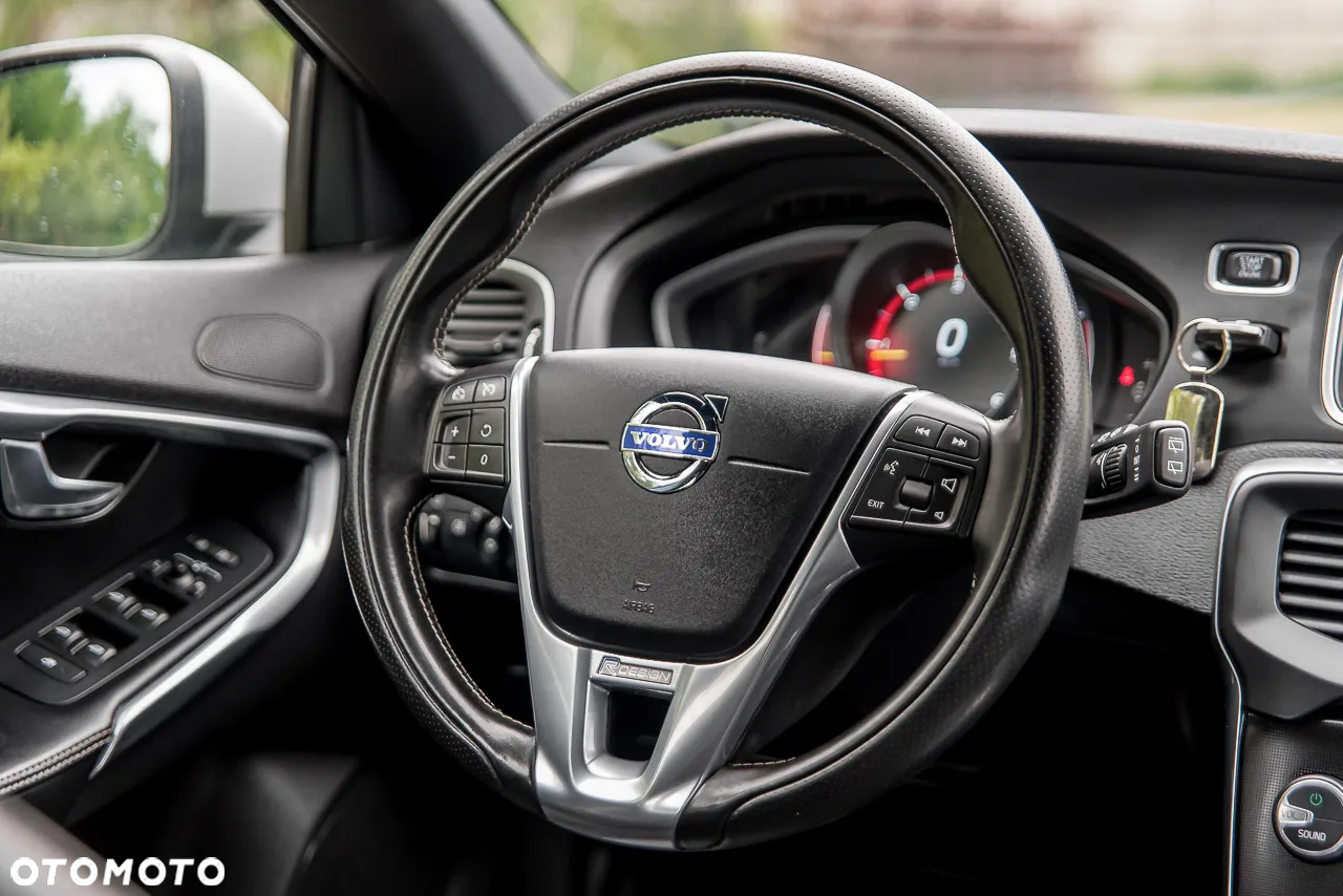 Volvo V40 - 17