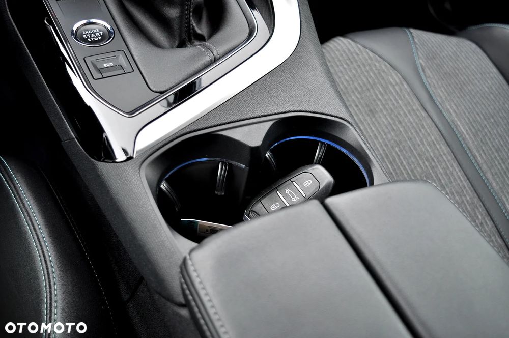 Peugeot 3008 BlueHDi 130 Stop & Start EAT8 Allure - 32