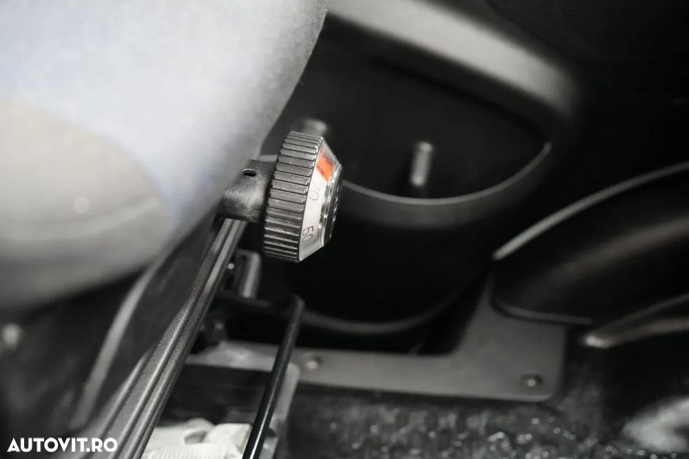 Iveco DAILY 35-140 / CONTAINER / AUTOMAT HI-MATIC / TWIN / 2020 / IMPORTAT - 30