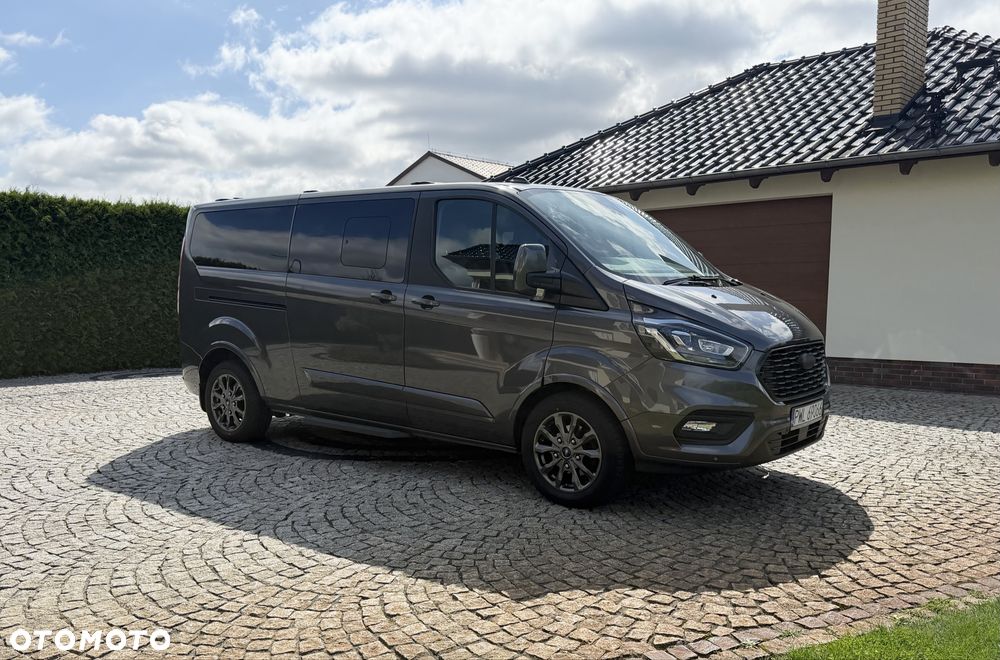 Ford Tourneo Custom - 5