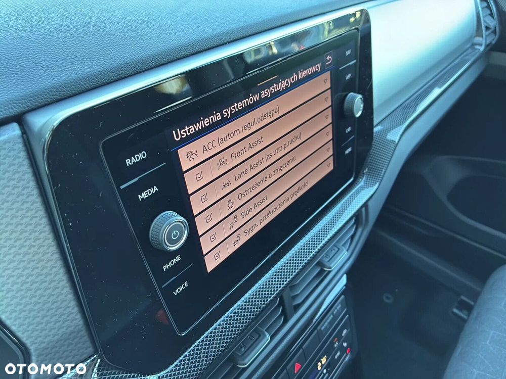 Volkswagen T-Cross - 15