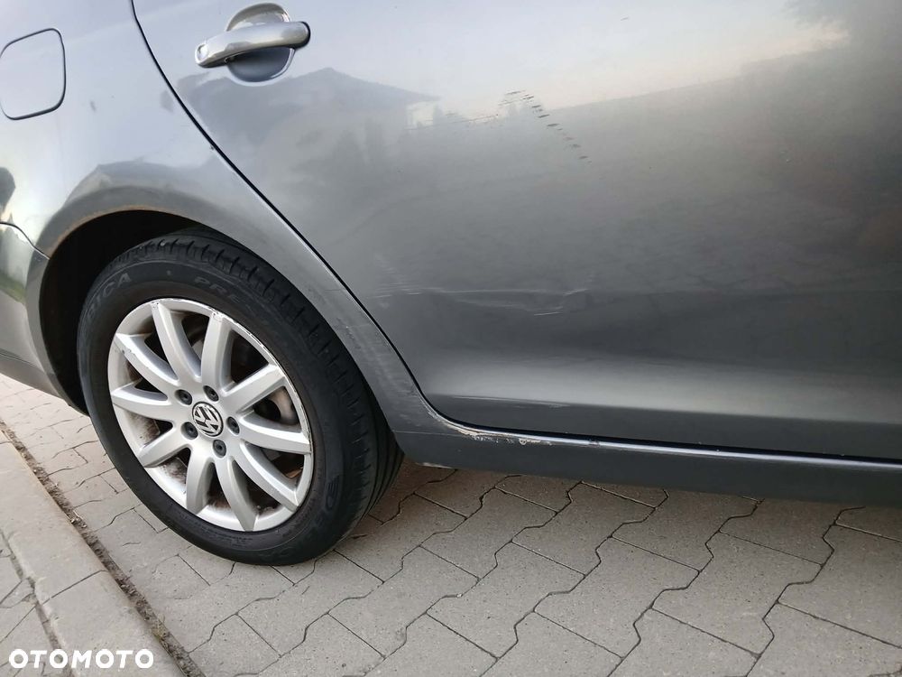 Volkswagen Jetta 1.9 TDI Comfortline - 17