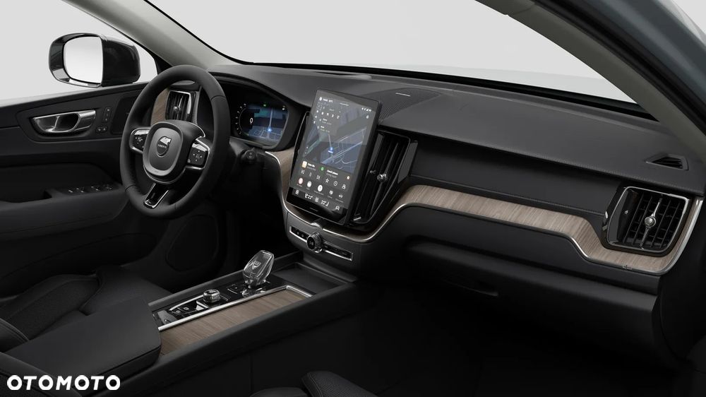 Volvo XC 60 B5 B AWD Ultra Dark - 2