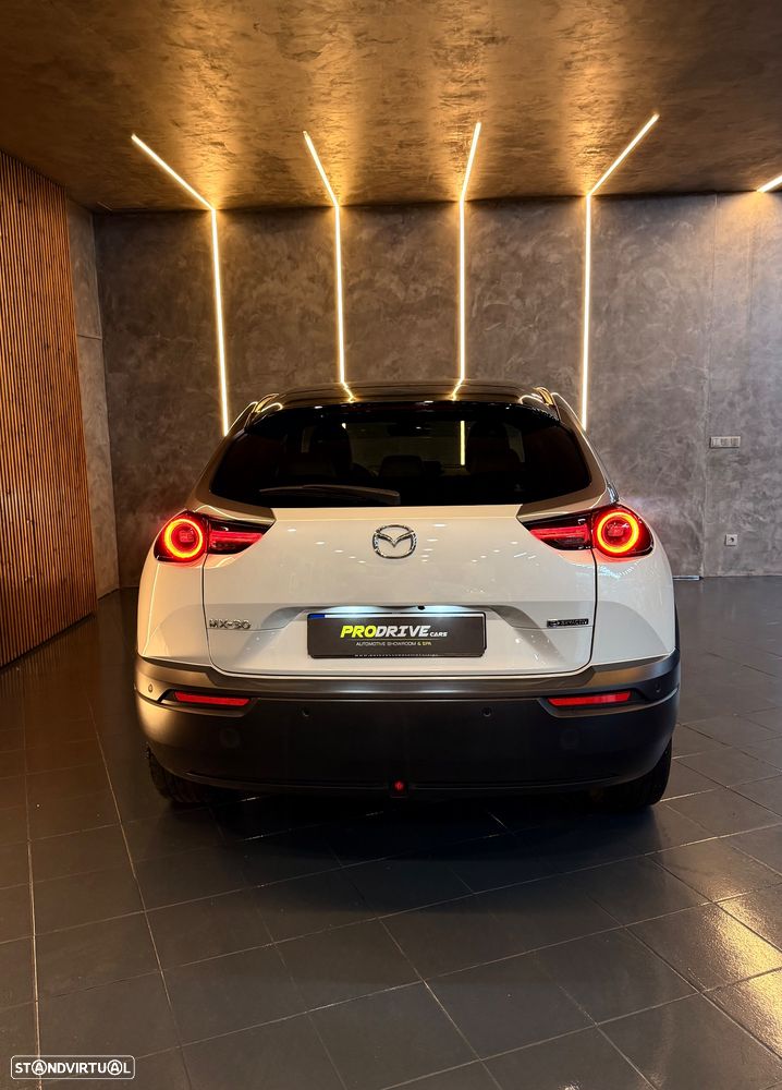 Mazda MX-30 e-SKYACTIV Advantage+Modern Confidence - 8