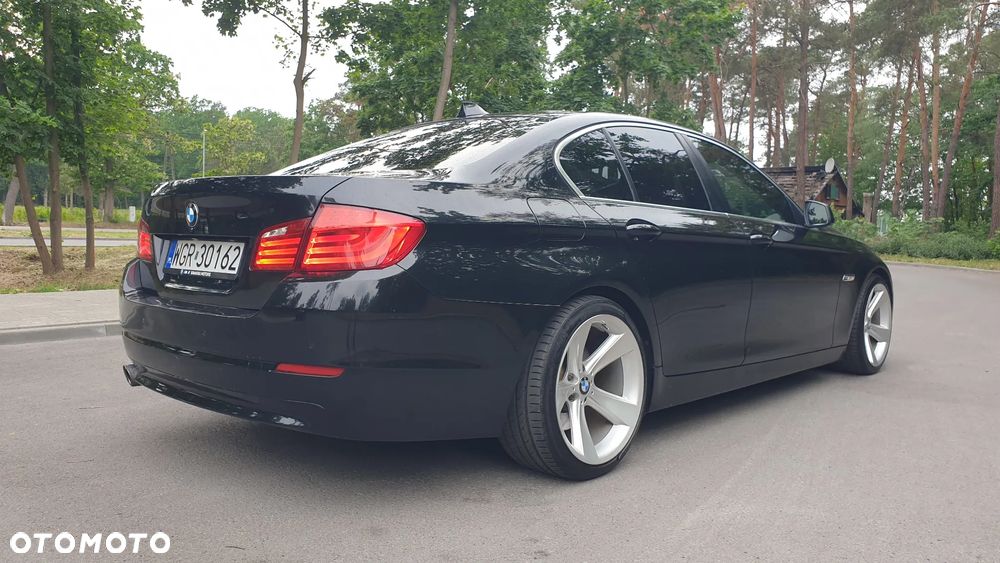 BMW Seria 5 530d - 16