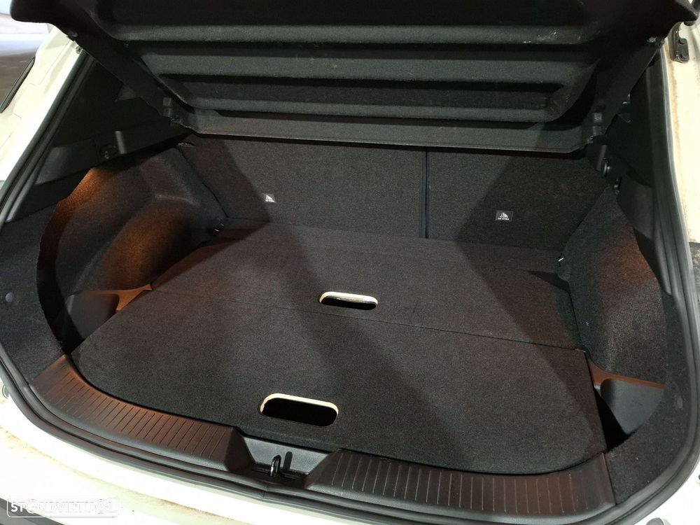 Nissan Qashqai 1.3 DIG-T N-Connecta LED - 19