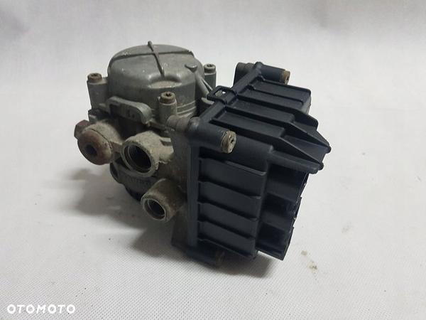MODULATOR ZAWÓR EBS HAMULCOWY PRZEDNIEJ OSI DAF XF 106 , CF EURO 6 1867005