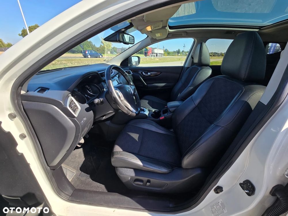 Nissan Qashqai 1.6 DCi N-Connecta Xtronic EU6 - 14