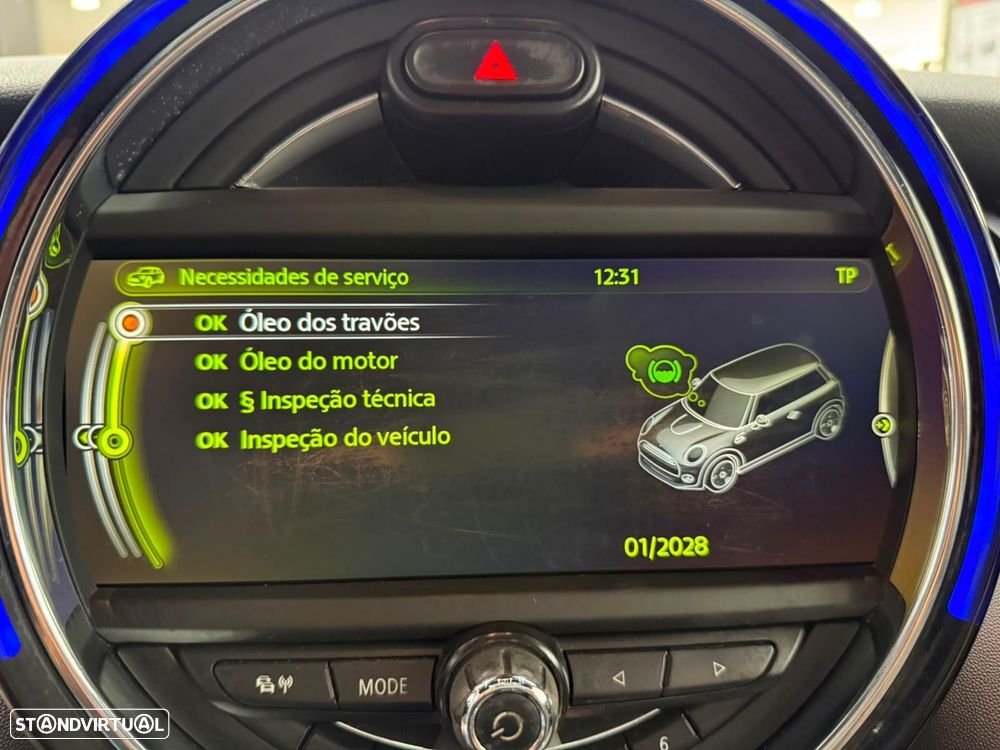 MINI 3 Portas Cooper D Auto - 20