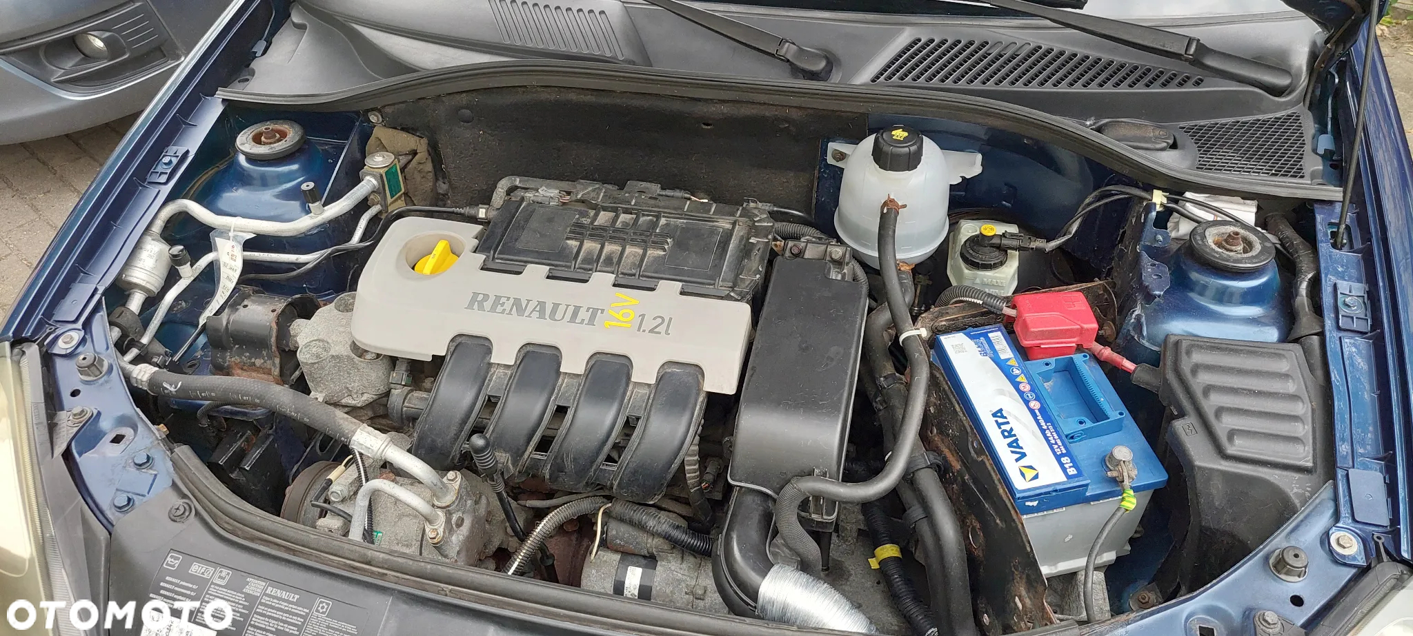 Renault Clio - 10