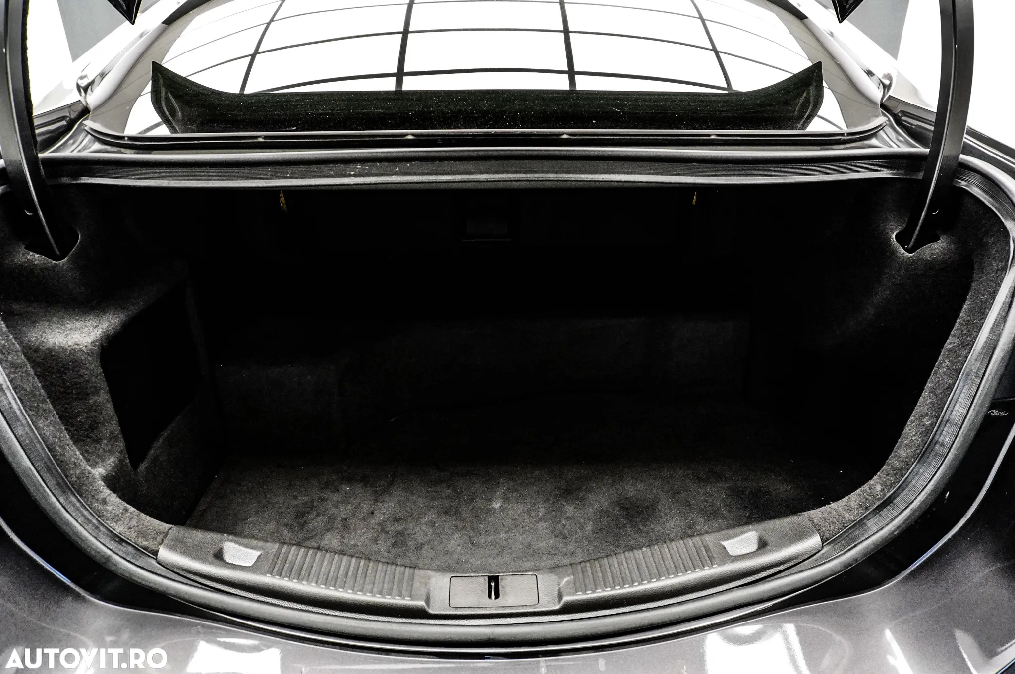 Ford Mondeo Vignale 2.0 Hybrid - 31
