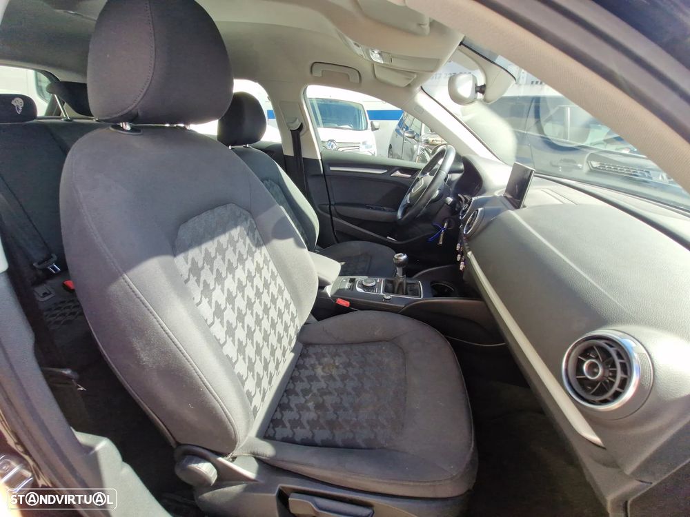 Audi A3 1.6 TDI - 14