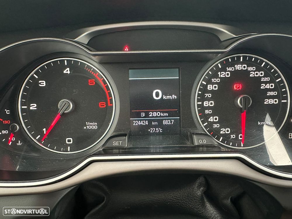 Audi A4 Avant - 28