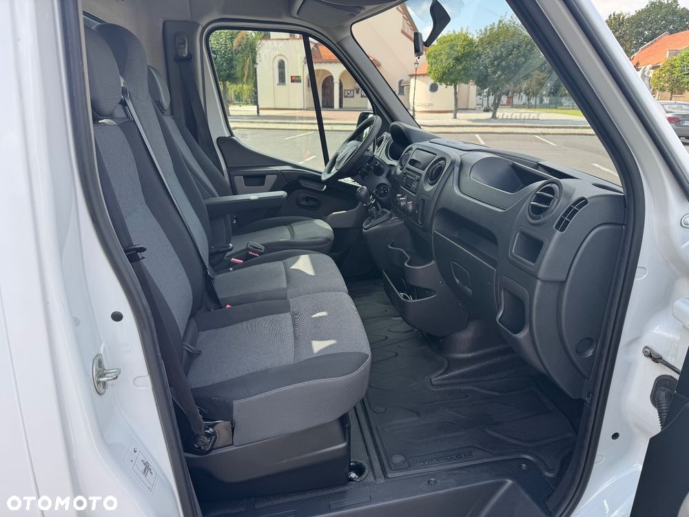 Renault Master - 9