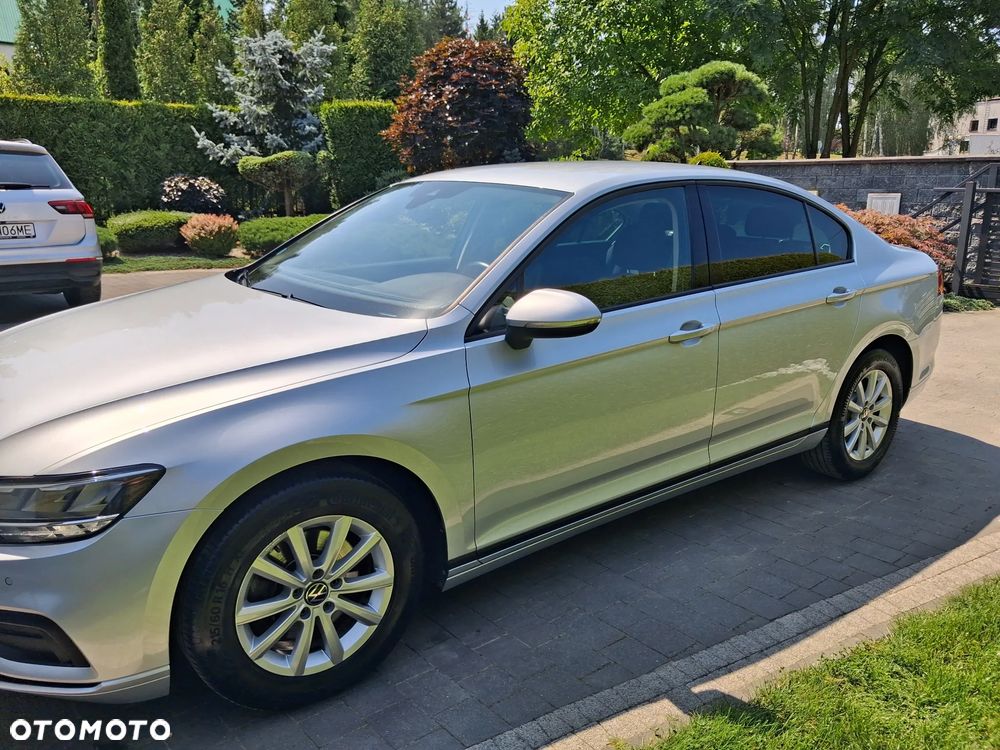 Volkswagen Passat 2.0 TDI EVO Business - 26