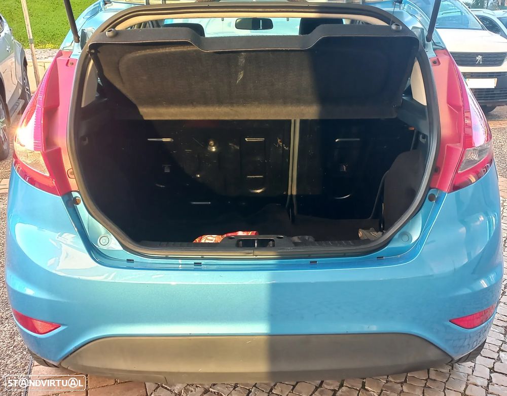 Ford Fiesta 1.4 TDCI Ghia - 16