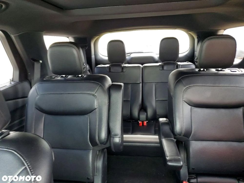 Ford Explorer - 9