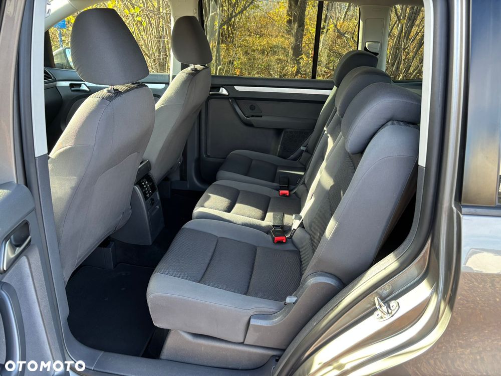 Volkswagen Touran 1.2 TSI STYLE - 13