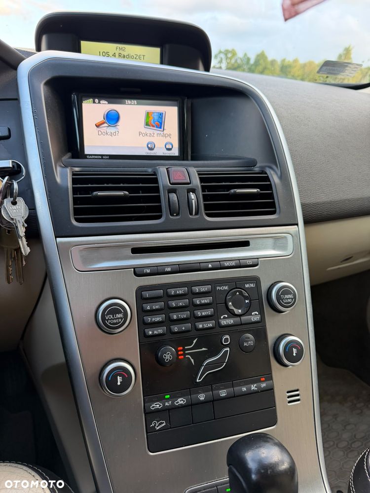 Volvo XC 60 2.4D AWD - 16