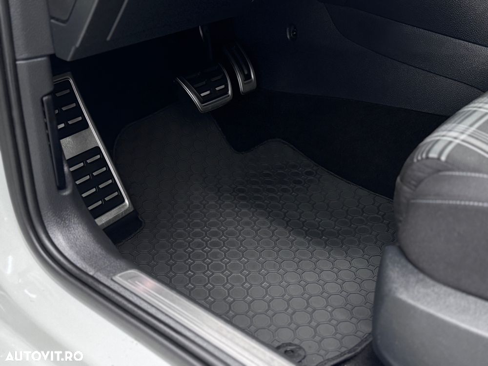 Volkswagen Golf GTD (BlueMotion Technology) DSG - 28