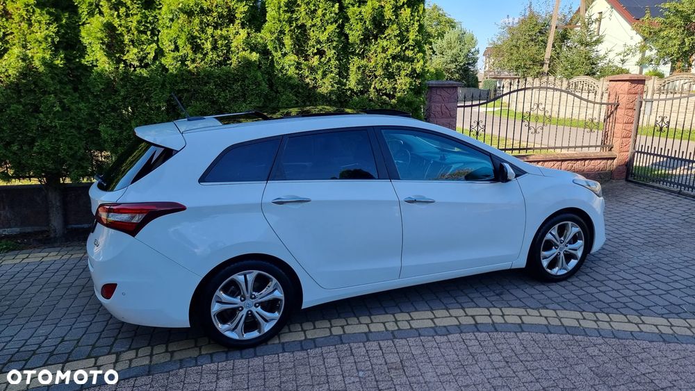 Hyundai i30 1.6 GDI Premium - 22