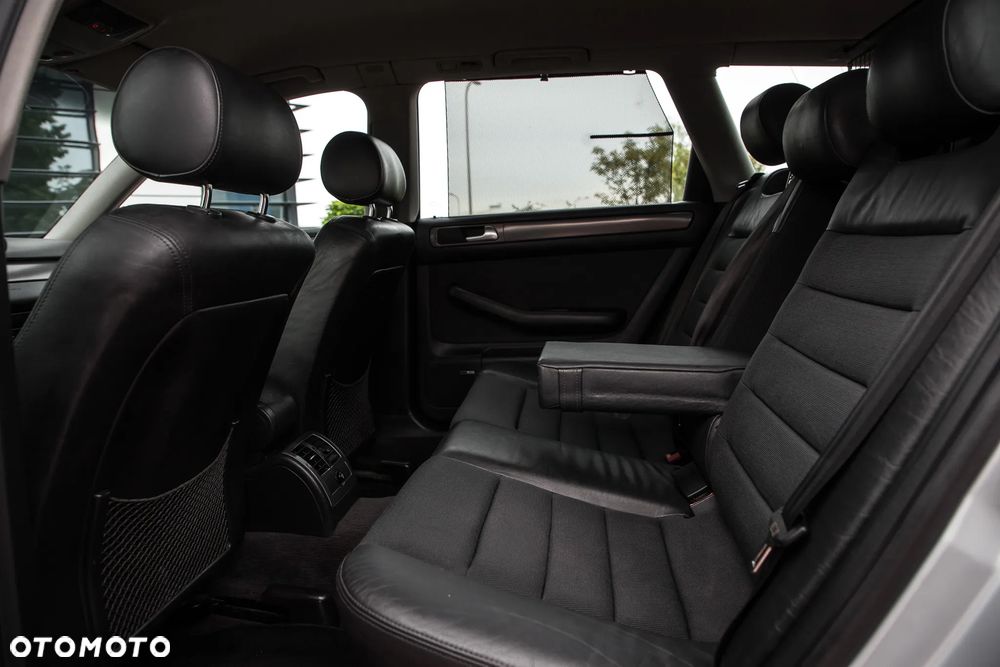 Audi A6 Avant - 23