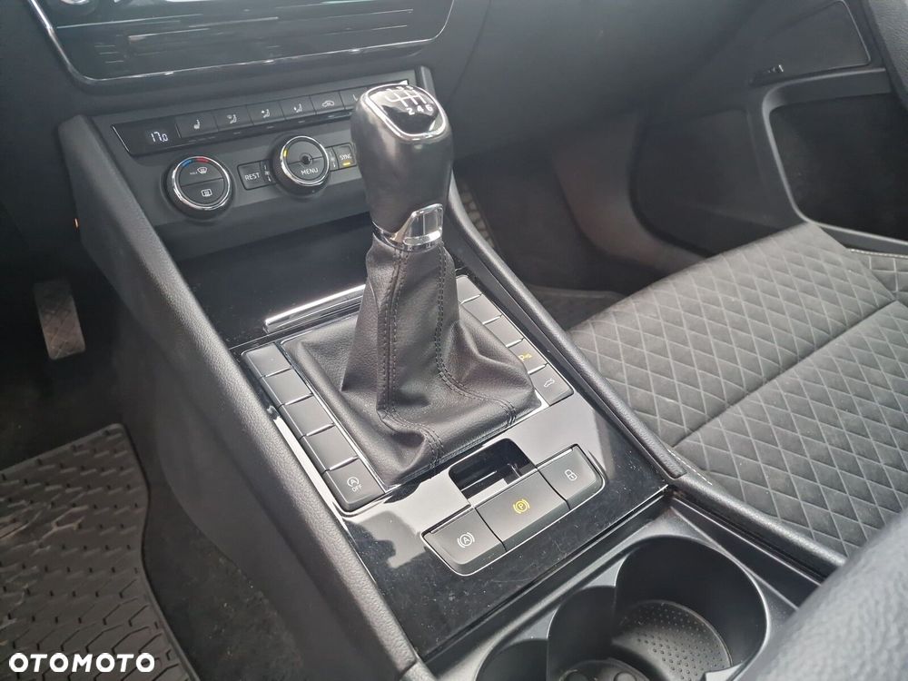 Skoda Superb - 15