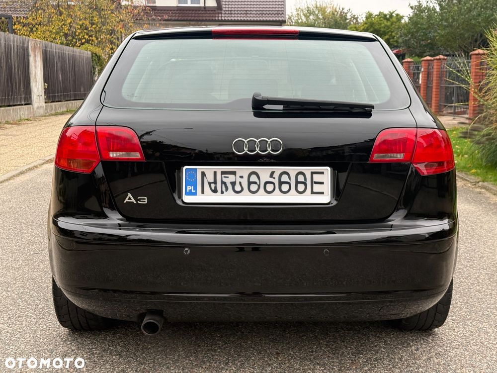 Audi A3 Limousine 2005 photo 5