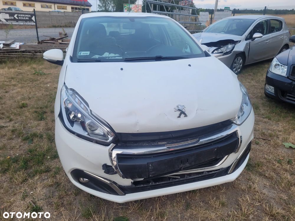 Peugeot 208 1.6 BlueHDi Active S&S - 7
