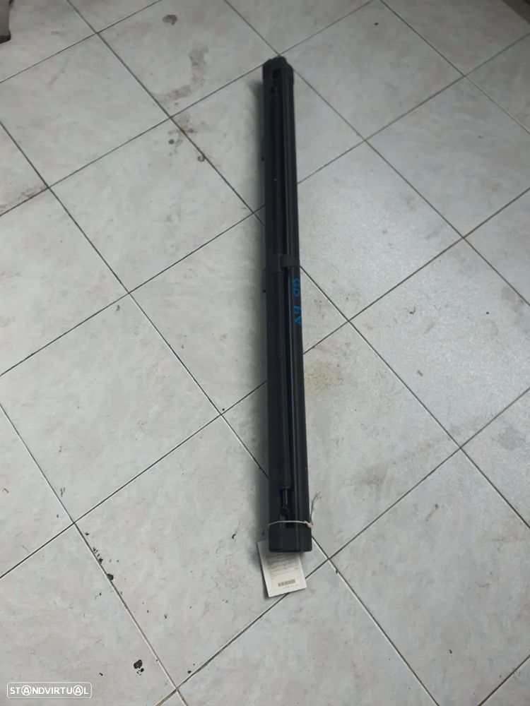 REDE MALA AUDI A4 AVANT B8 - 1