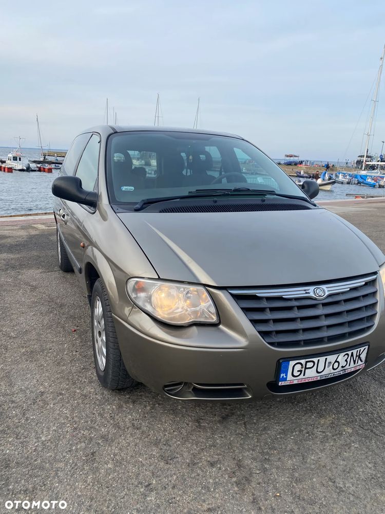 Chrysler Voyager 2.4 SE - 5