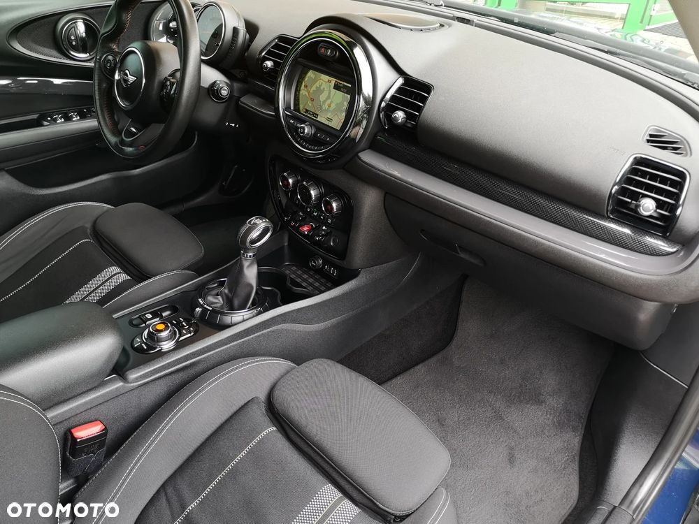 MINI Clubman Cooper SD ALL4 - 12