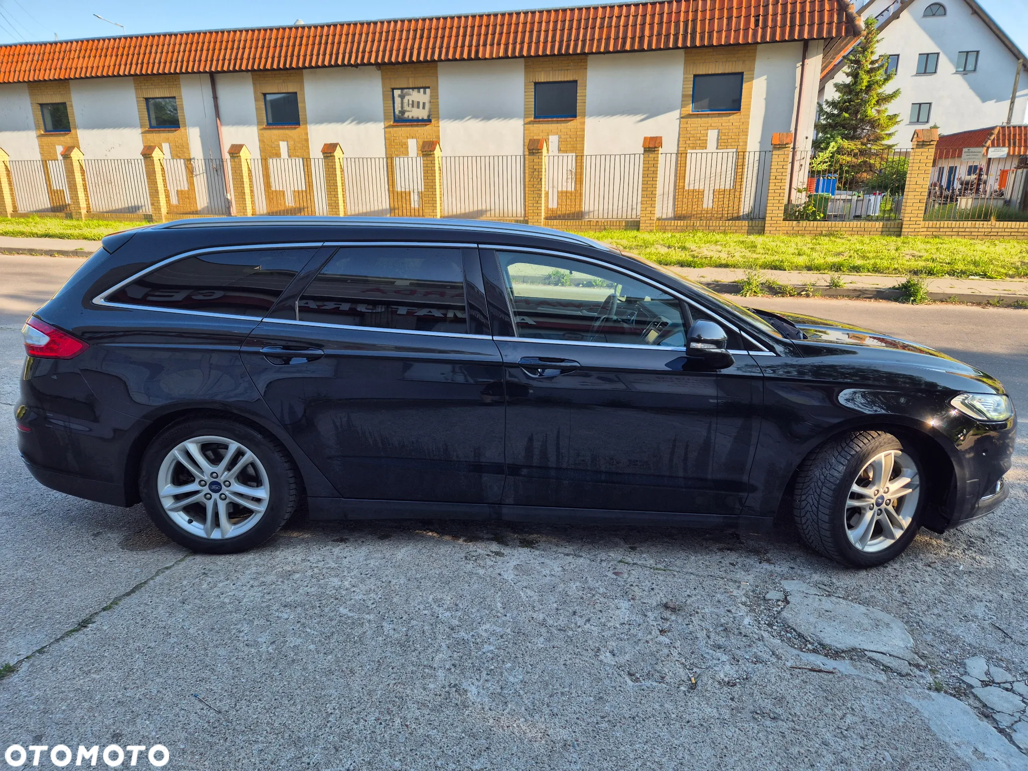 Ford Mondeo 2.0 TDCi Titanium PowerShift - 6
