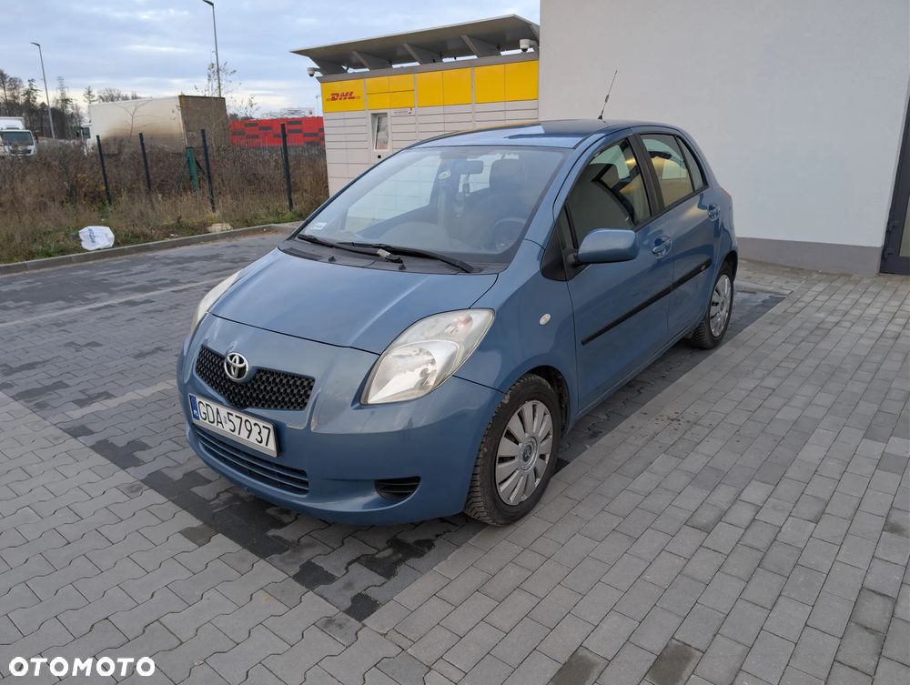 Toyota Yaris 1.3 VVT-i Multi Mode Sol - 1