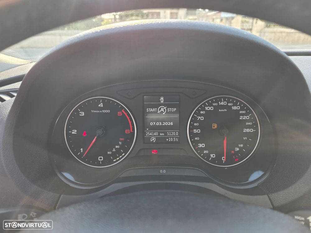 Audi A3 Sportback 1.6 TDI (clean diesel) S line Sport Pack - 24