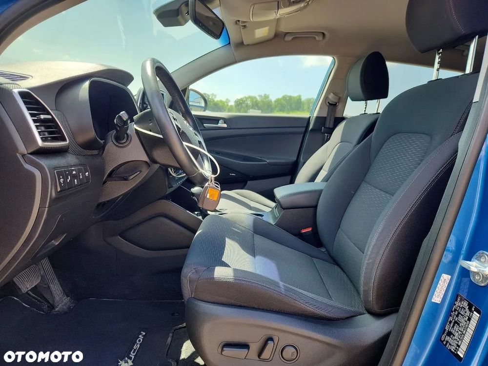 Hyundai Tucson - 8