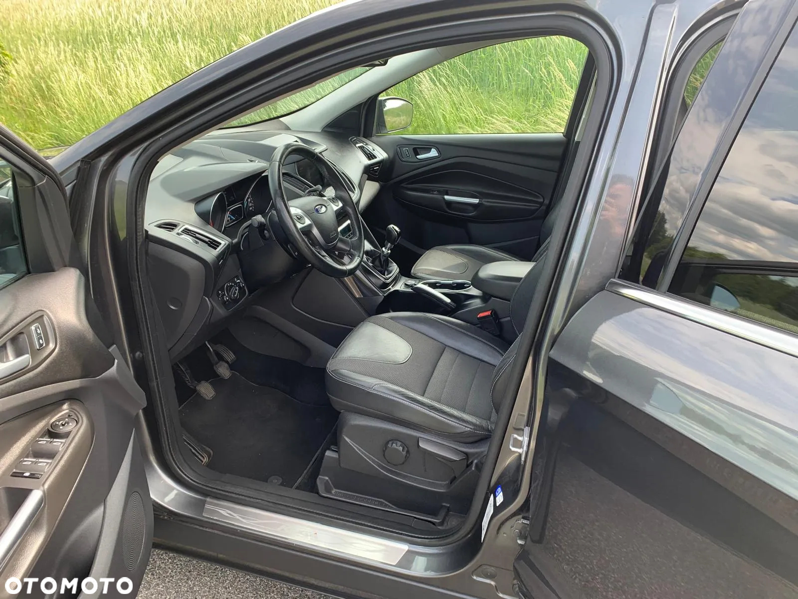 Ford Kuga - 5