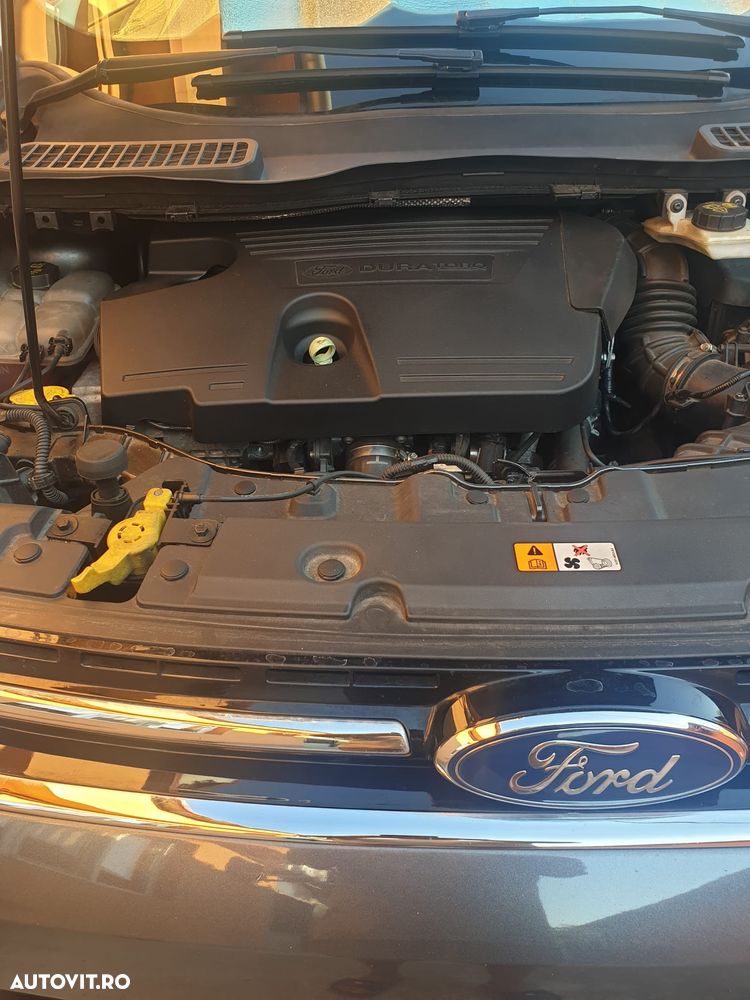Ford Kuga 2.0 TDCi 4WD Powershift Titanium - 13
