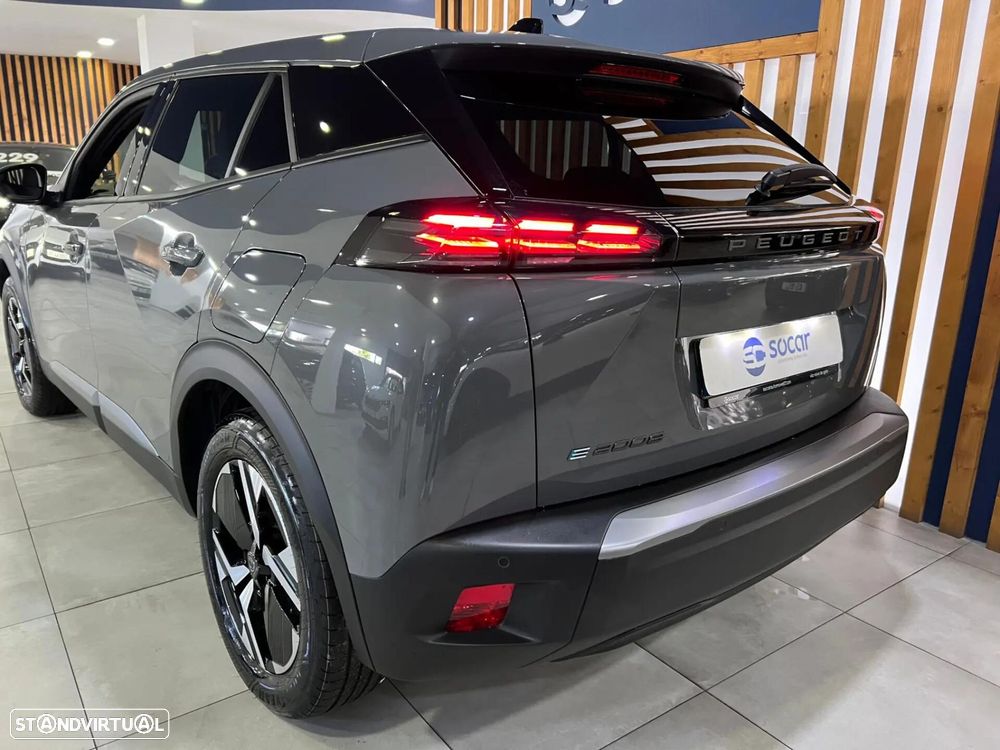 Peugeot e-2008 54 kWh Allure - 8