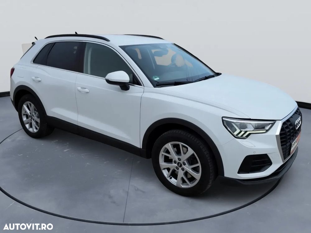 Audi Q3 45 TFSIe S tronic - 9