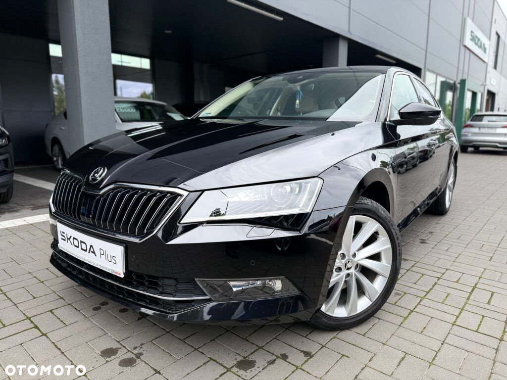 Skoda Superb 2.0 TDI Style DSG - 2