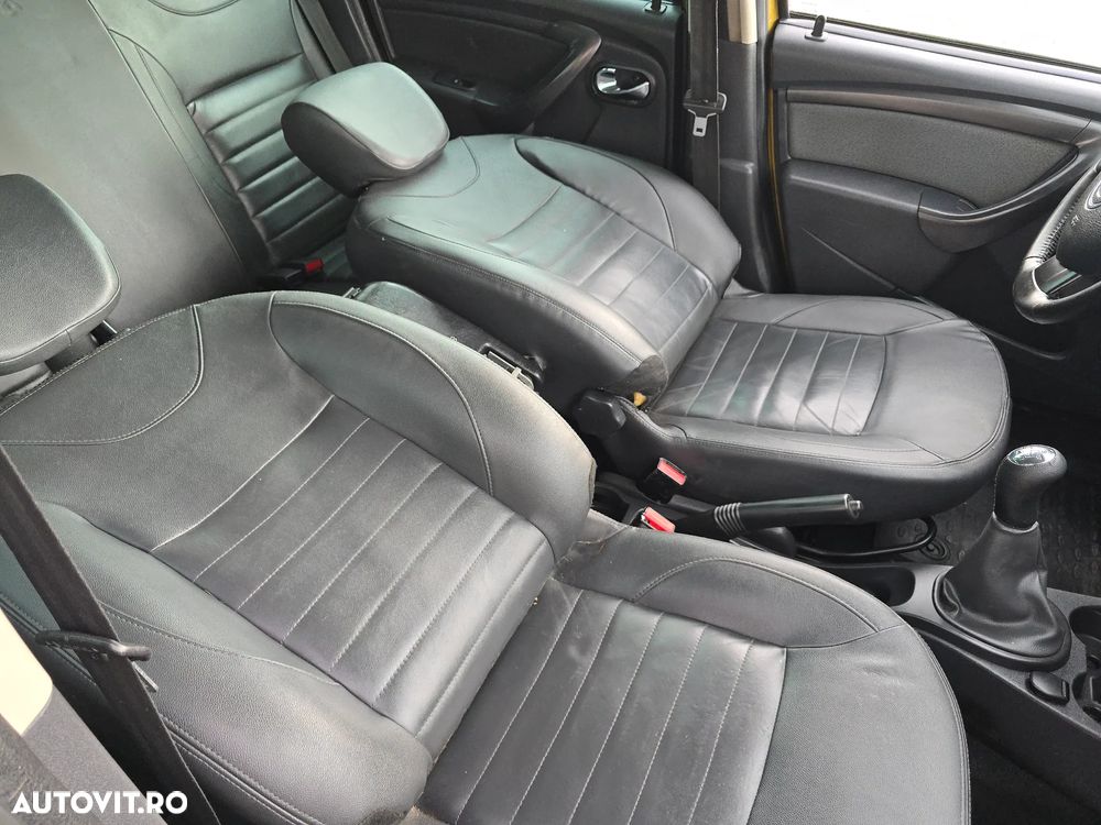 Dacia Duster SCe 115 4x2 Prestige - 10