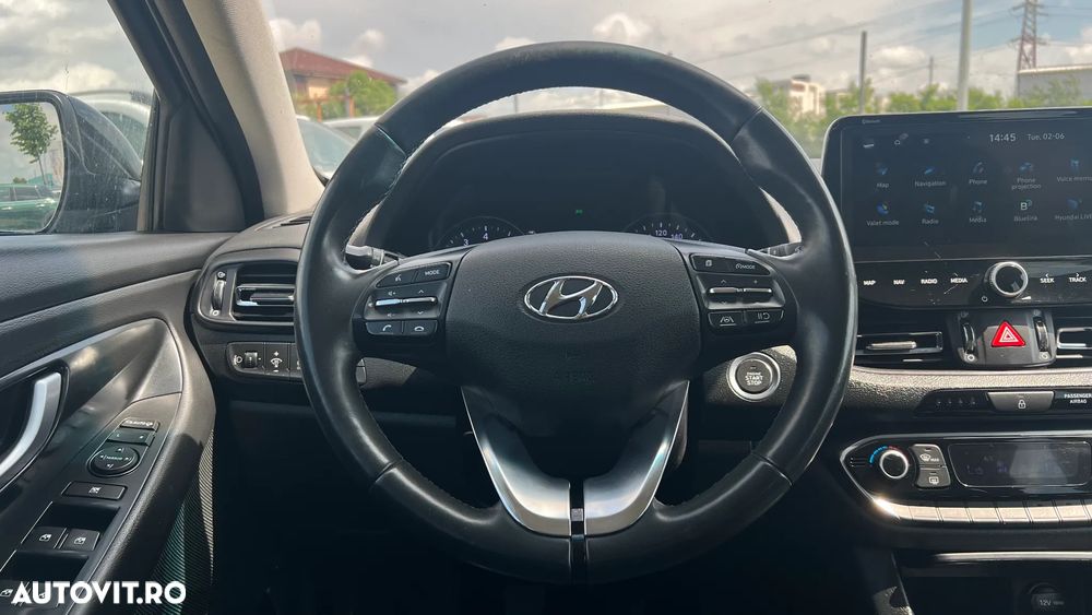 Hyundai i30 - 18