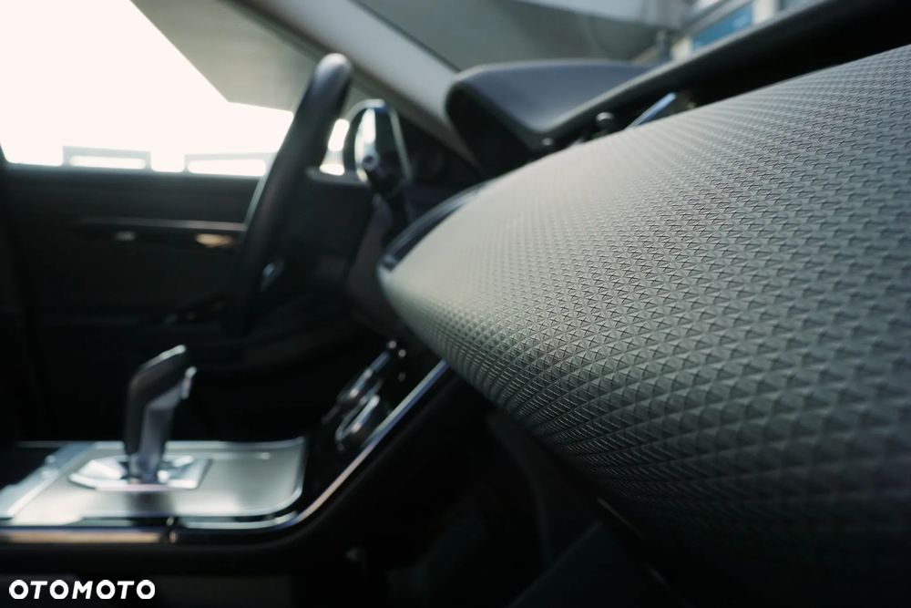 Land Rover Range Rover Evoque 2.0 P200 mHEV - 13