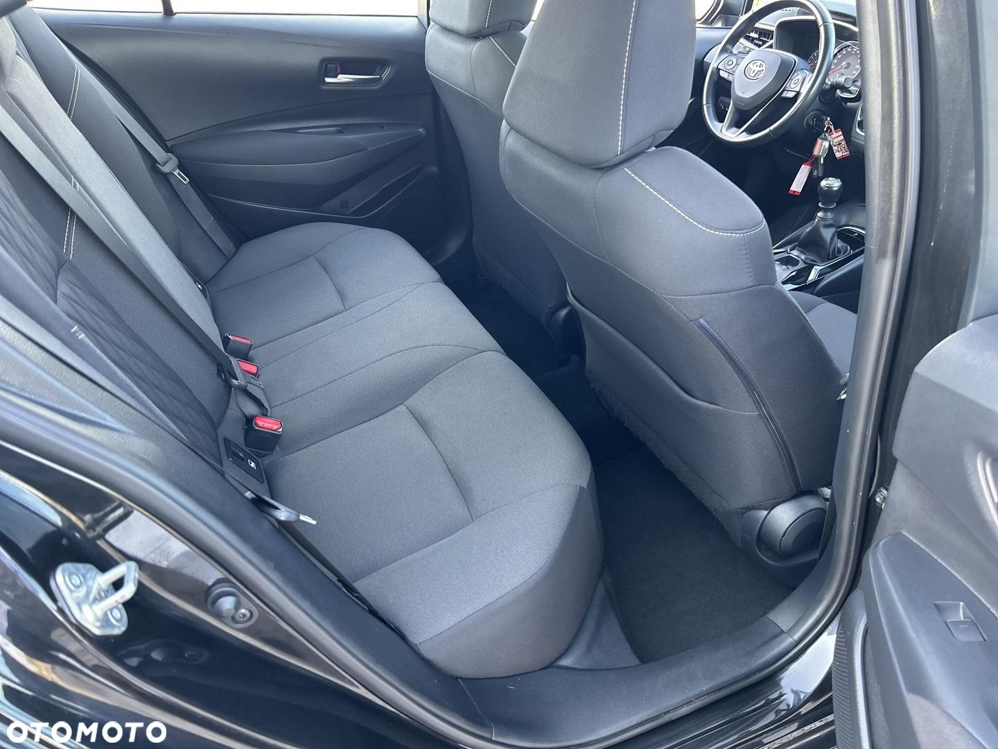Toyota Corolla - 14