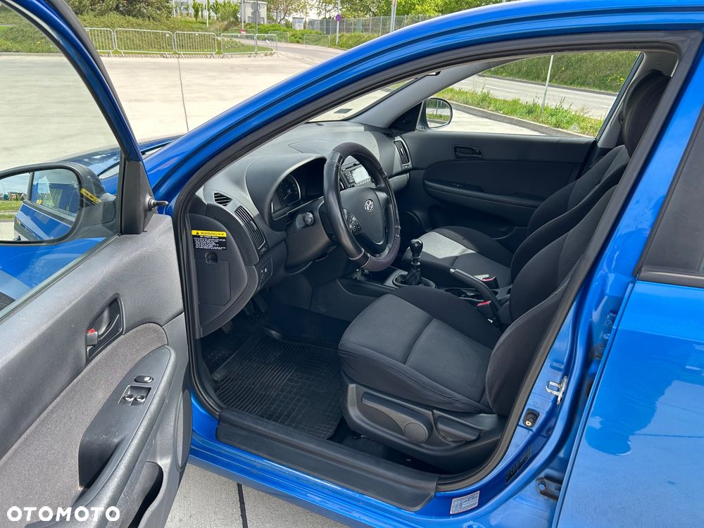Hyundai i30 1.4 Blue Comfort - 10
